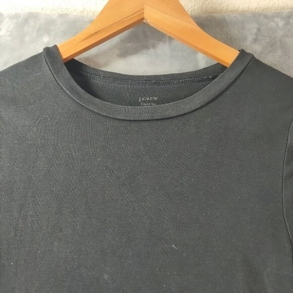 J Crew Womens Black Fitted Tee Shirt Medium Stretch Cotton Classic Closet Staple - Picture 3 of 8